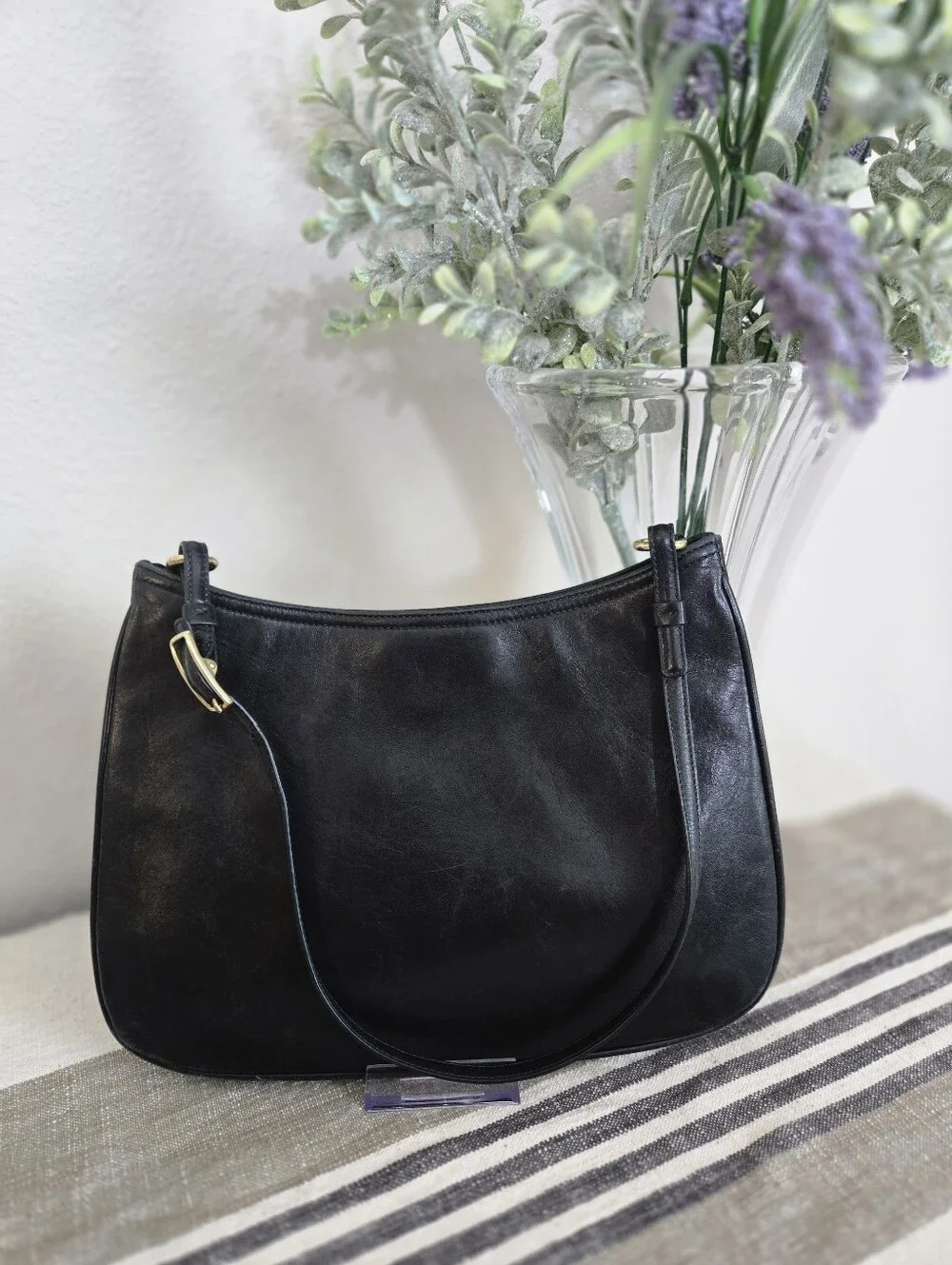 Vintage Coach Leather Handbag 2001 Style 8165